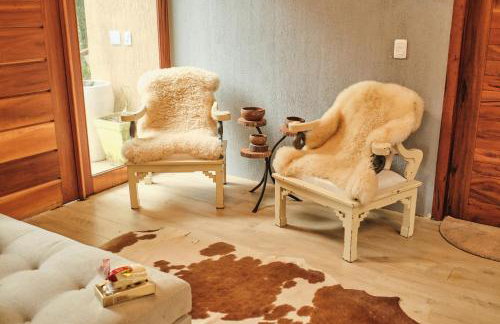 Casa da Árvore - Refúgio de Luxo com Jacuzzi e Vista para a Serra - Foto 10