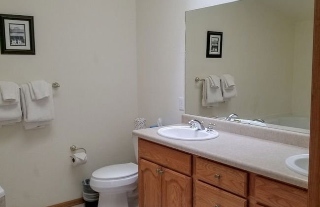 Cascade Three Bedroom Three Bath C03 - Photo 13