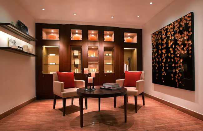 Grand Hyatt Residence - Photo 28