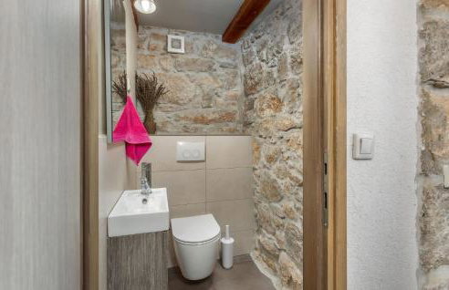 Cozy Home In Veli Dol With Jacuzzi - Foto 22