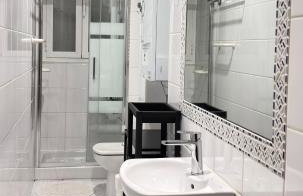 BookinMadrid - Puerta del Sol - Tirso De Molina - Foto 7