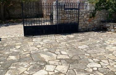 Mani Spot in Stavri - Photo 12