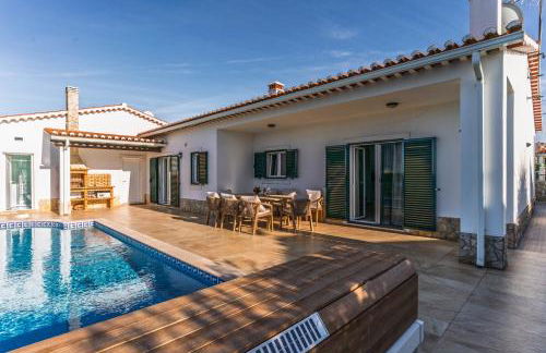 Sunny Ocean Villa with pool near Arrifana beach - Foto 21
