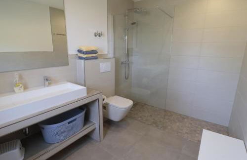 Disfruta de esta casa con fantásticas vistas, piscina y jardín privado situada en Can Isaac, Palau Saverdera, Costa Brava - ES-366-6 - Foto 30