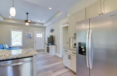 Charming Ocean Isle Beach Home about 1 Mi to Beach! - Foto 10