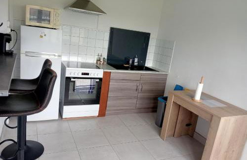 Petite maison sur aérodrome - Foto 2