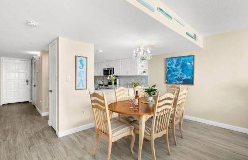 *OCEAN FRONT* Pier-adise 2Bed/2Bath, Sleeps 8 - Photo 19