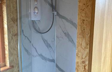 Bijou Cabin - Photo 13