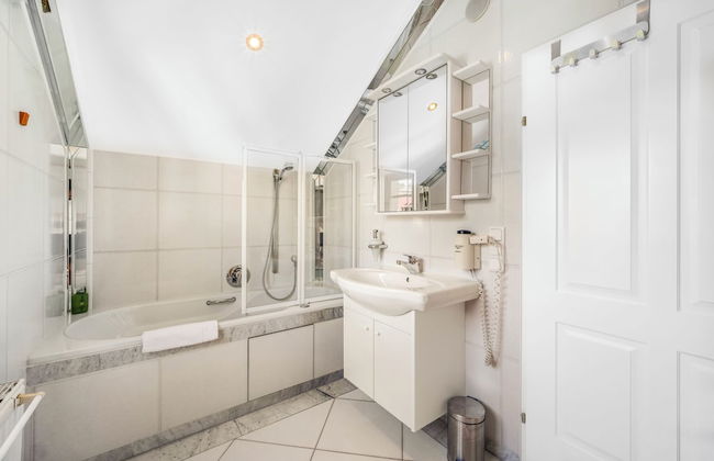 Holiday Apartments by Das Grüne Hotel zur Post - Foto 80