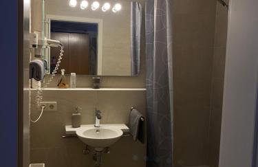 T24 - Ihr Appartement mit Charakter - Foto 8