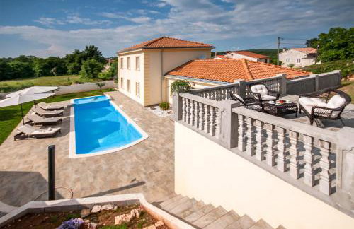 Villa Jakov - Photo 15