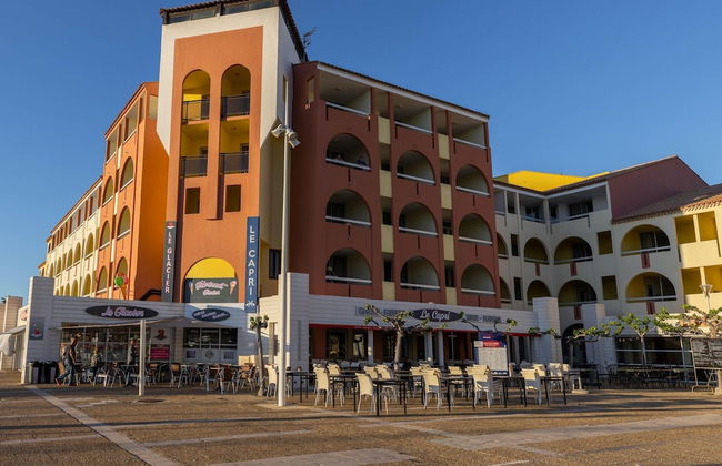 Residence Port Leucate, Apartment With Harbor View - Photo 9