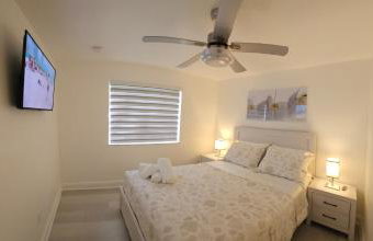 Sunny Oasis with private pool - Foto 26