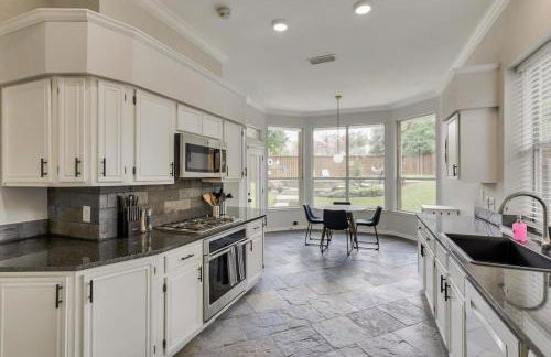 Spacious and Luxury Home w Cinema Room and Pool - Foto 10