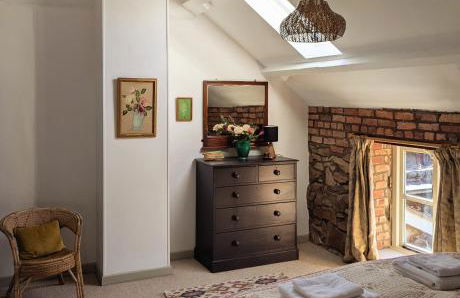 Little Underhill - Photo 21