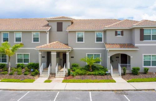 Luxurious Décor 4 Bd w/ Pool Close to Disney 4820 - Photo 6