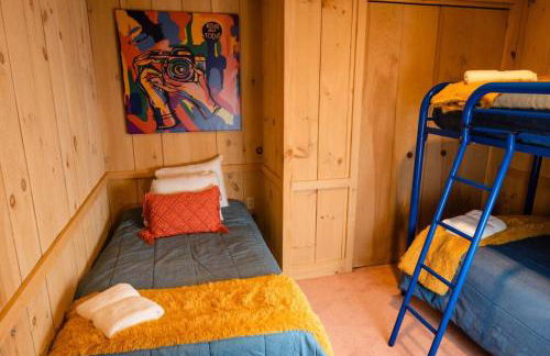 Wine Moose w Hot tub Fireplace Sauna 9min to Mt Snow - Foto 44