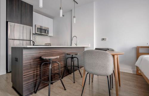 Loop studio w theater games nr Millennium Park CHI-1017 - Photo 5