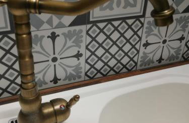 Converted cattle barn overlooking Strangford Lough - Foto 16