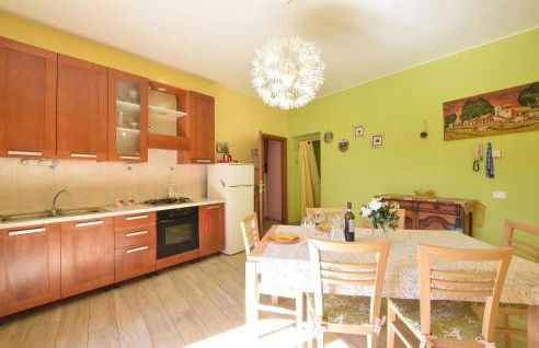 Gorgeous Apartment In Solferino - Foto 5