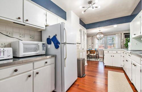 Tahanan - Cozy 4BD Near Downtown & UND - Gameroom - Foto 4