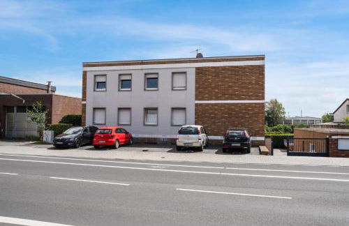 Apartment 150QM 8 Personen Neuss, Düsseldorf mit Terrasse, Parkplatz, Küche - Foto 16