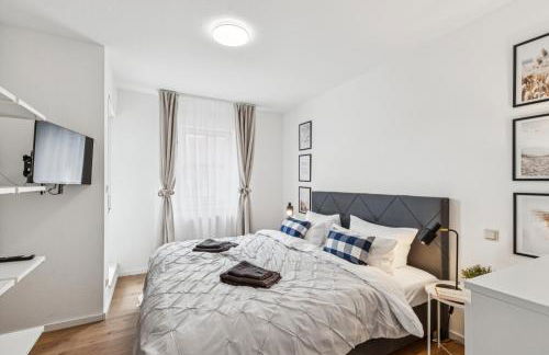 Gelbe Koffer - Family & Business 2 SZ Apartment in Neunkirchen - Self-Check-in - Balkon - Parkplatz - bis 5 Pers - Foto 1