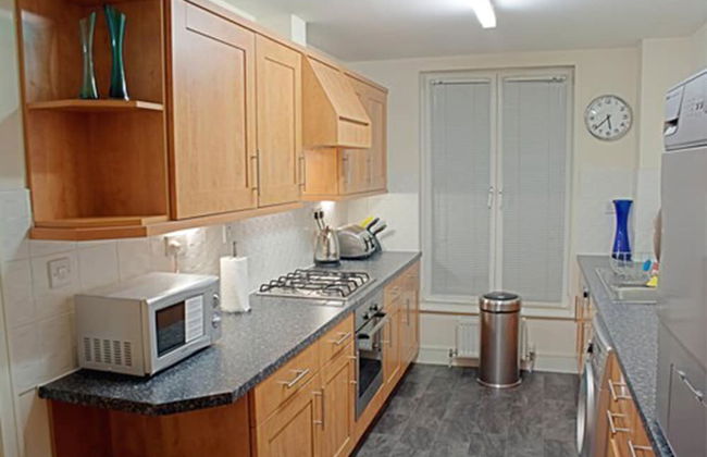 Lets Edinburgh - Photo 14