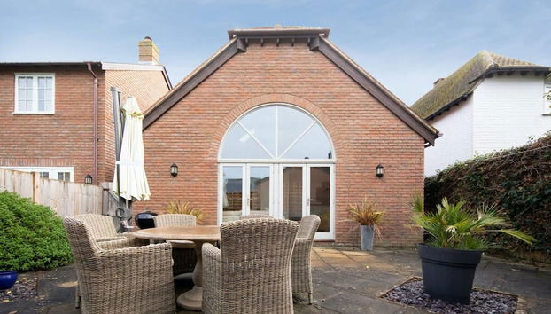 Superior House for 6 Near Beach w Parking Garden - Foto 4, Zimmer