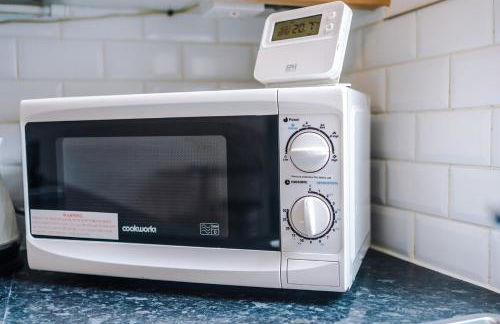 4BDR House By Eason Stays Short Lets Chorley - Foto 8