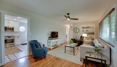 Walk to Beach Lake Michigan Getaway! - Foto 4