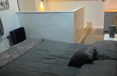 2 bedrooms apartment next to Arndale Shopping - Foto 8