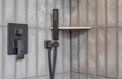 Trendy Historic Apt - Blocks from Shoppes of Avondale - Foto 28