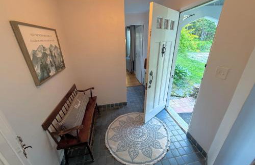 WOW New Spectacular Franconia Home - history - views - fire pit - hot tub - pool - grandeur - MUST SEE - Foto 57