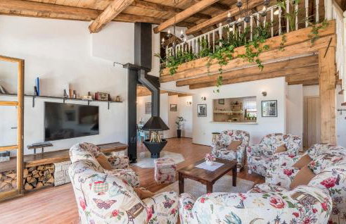 Family Villa Lipica with private pool and jacuzzi - Photo 16