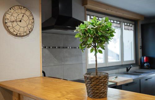 Chalet les 4 saisons - Ski, parking et jardin - Foto 3