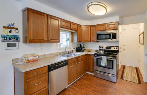 Cozy Anchorage Retreat Less Than 4 Mi to Downtown! - Foto 2