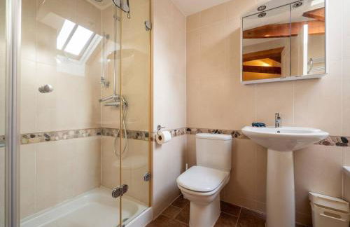 Family & Pet Friendly Coastal Base Near Dartmouth - Foto 42