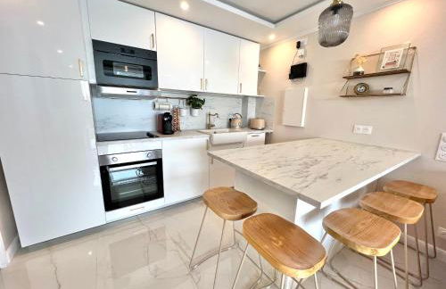 Luxueux appartement - vue mer - piscine - free parking - Monaco - Foto 8