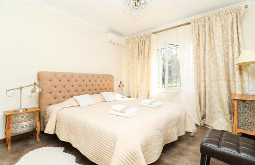 Villa Vita in Elviria, Marbella - Photo 21