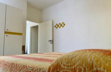 F002 - Fano, trilocale con portico a 30mt dal mare - Foto 13