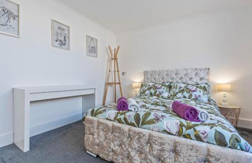 3 Bedroom Bungalow, Van & Car Parking, WIFI, Sleeps 6 - Foto 6