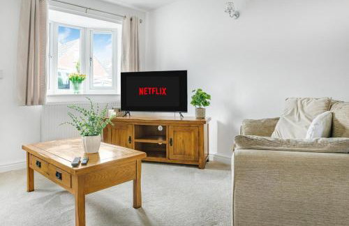 3BR Home with Garden & Free Parking - Foto 19