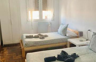 Amplio Apart 3 dormitorios cerca de la playa con garaje - Foto 5