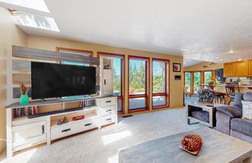 100 Yards to Foster Reservoir! Home with Hot Tub - Foto 7