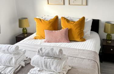 Family Holiday Home With Hot Tub Sauna Sleeps 8 - Foto 13