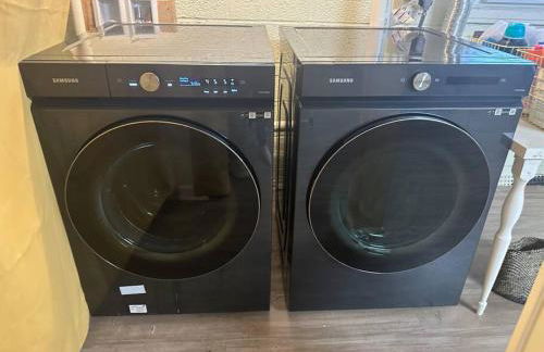 Roomy Oasis DC area pet friendly - Foto 24