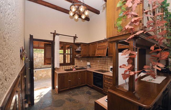 Family Maisonette with Pool near Beach - Foto 10