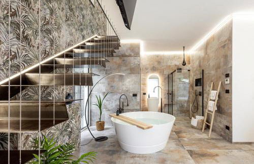 Eclipse #1 - Photo 44