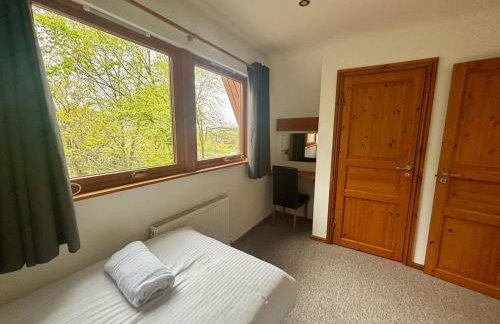 Acorn Lodge for Six with Hot Tub - Devon - Foto 19